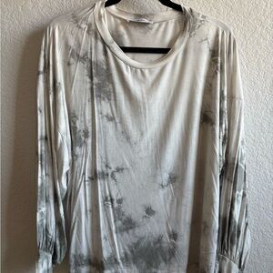 Carly Jean Los Angeles Tie-Dye Long Sleeve Top - white and grey